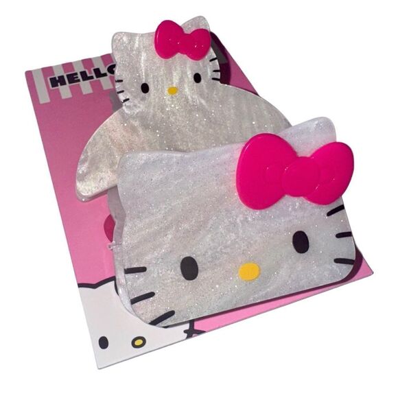 Hello Kitty Sanrio 2 Pack of Pink & White Glittery Pearlescent Hair Claw Clips - Picture 3 of 6
